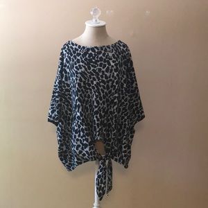 Black/Navy/Gray Cheetah Print Bat Wing Top